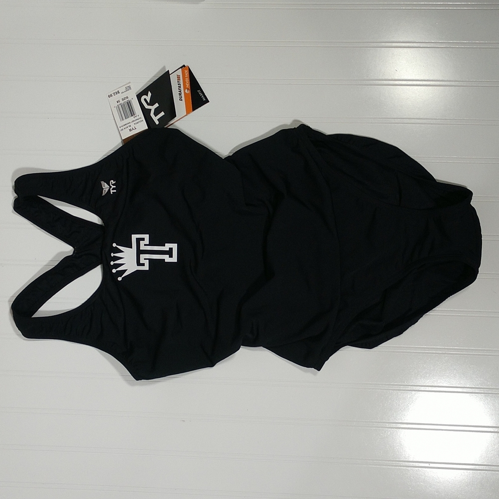 TYR Women's Durafast Maxfit One Piece Swimsuit